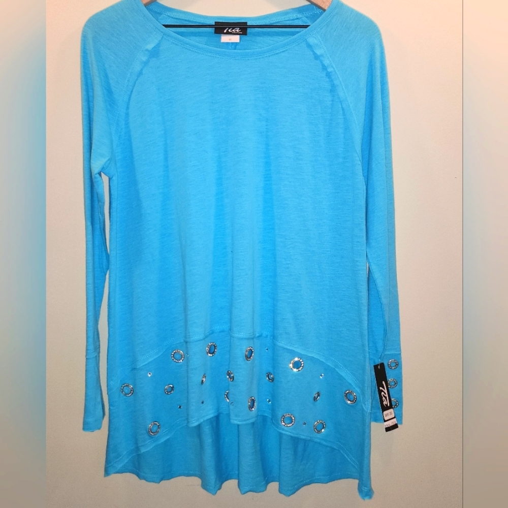 Tia Couture blue spring top M.